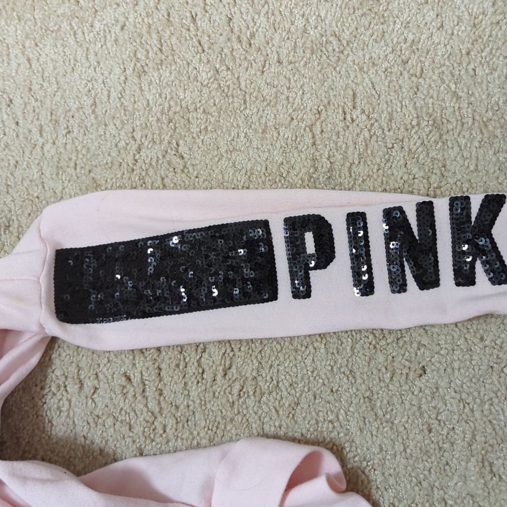 VS Pink Sweatshirt - Picture 2 of 5